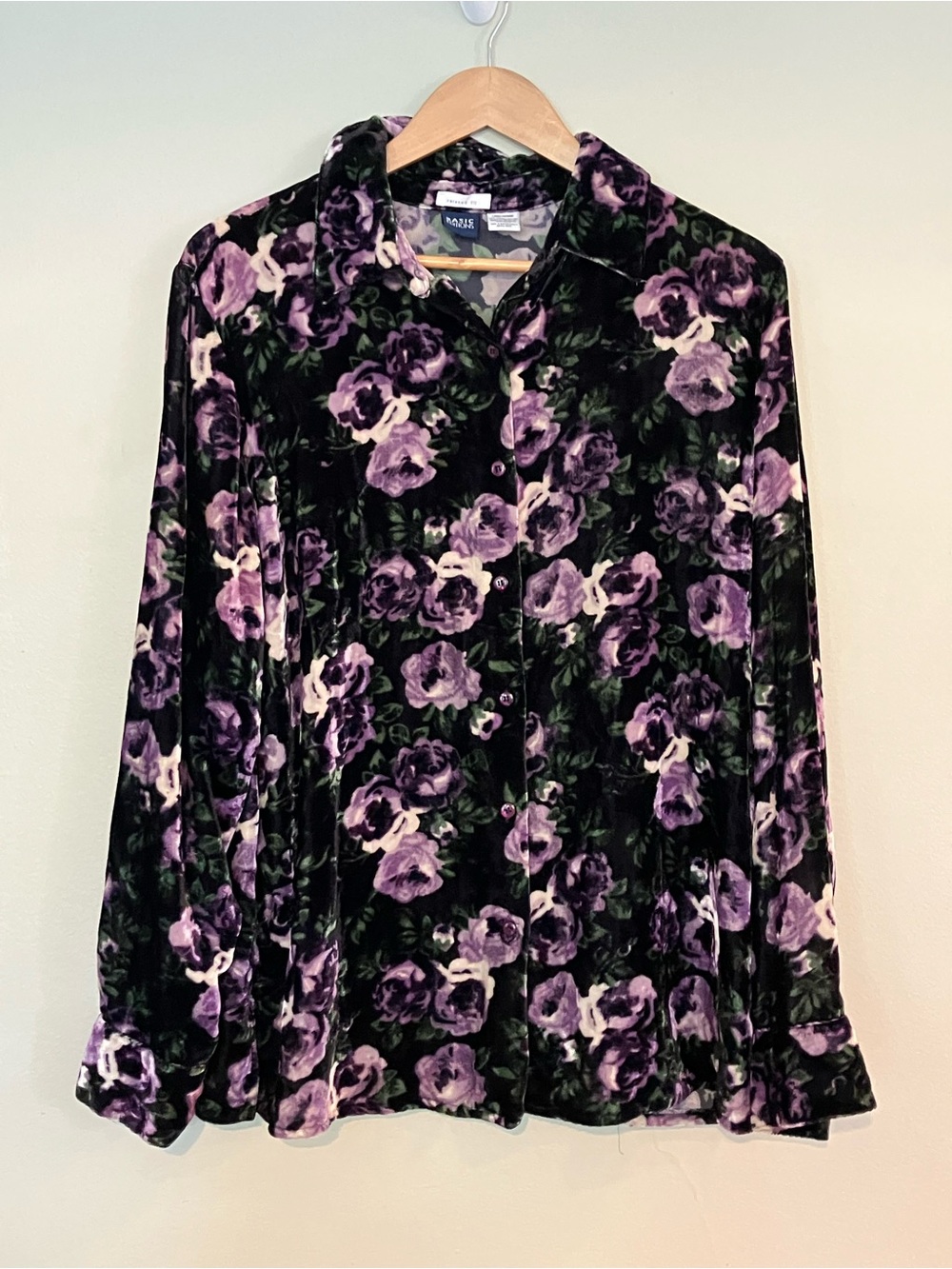 Vintage Basic Editions Long Sleeve Button Up Velvet Velour Floral Shirt